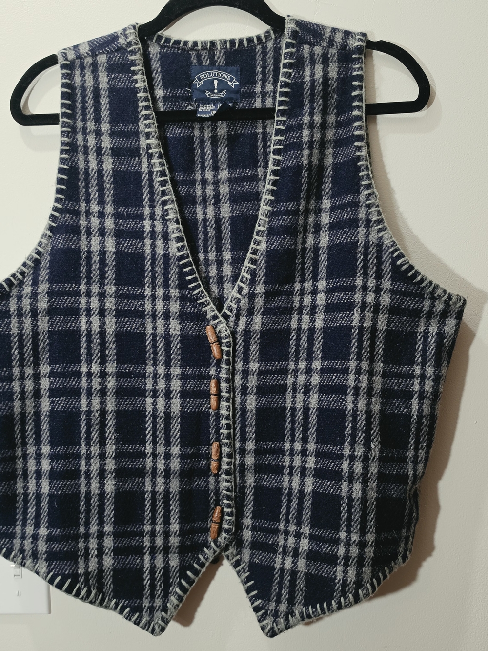 Navy Plaid Tartan Wool Vest Toggle Buttons M Dark Academia Cottagecore Autumn